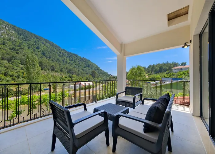 Villa Kizilbella 1, Lueks Havuzlu Korunakli Tas *