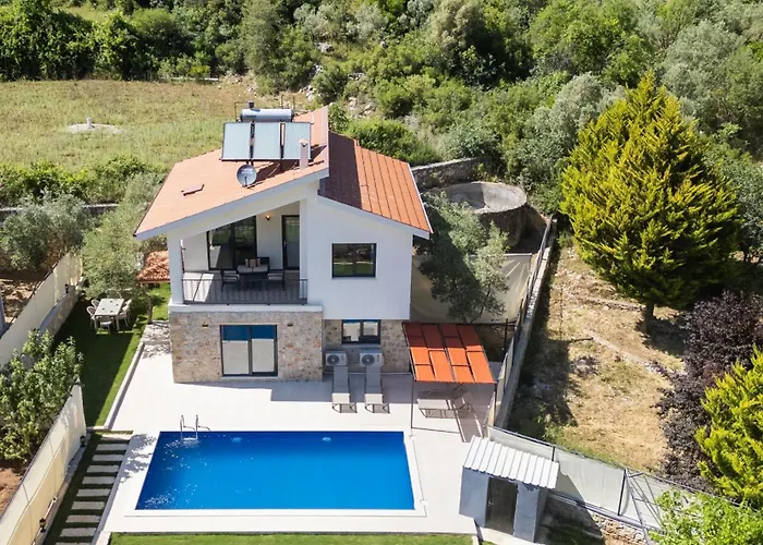 Kizilbella 1, Lueks Havuzlu Korunakli Tas * فتحية